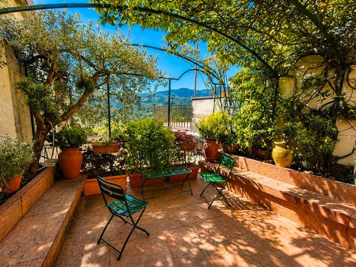 Casa con 6 locali in vendita in Via Niccolò Paganini, Centro, Carro