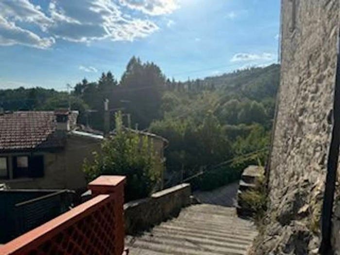 Appartamento con 6 locali in vendita in Via Santa Rita No Number, Partina, Bibbiena