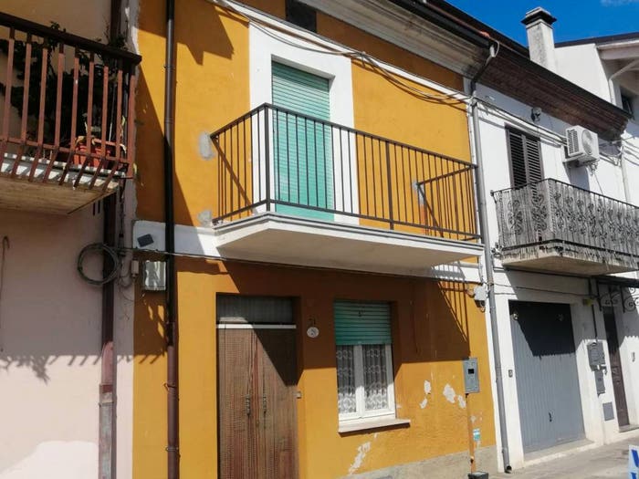 Casa trilocale in vendita in Via Sant'Egidio, Centro, Fossacesia