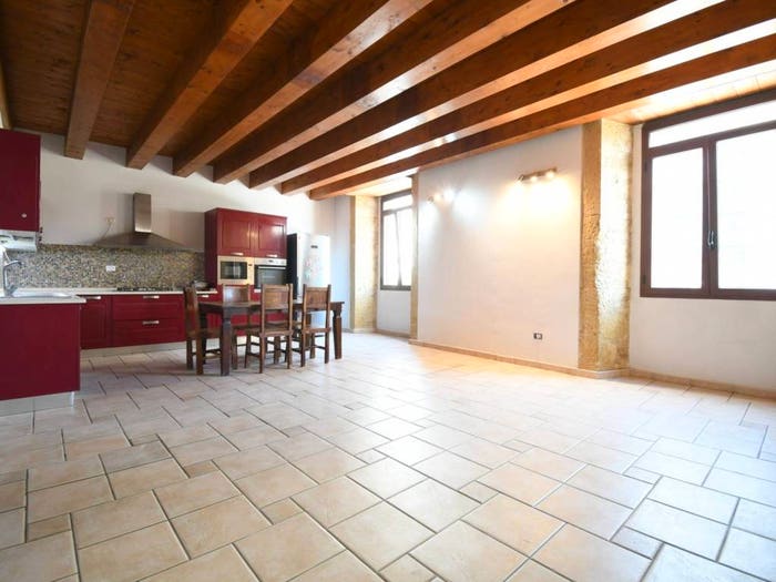 Appartamento trilocale in vendita in Viale Armando Diaz, Bonaria, Cagliari