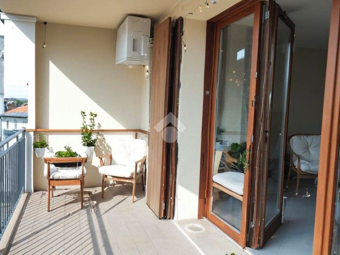 Appartamento quadrilocale in vendita in Via Bettola, Bettola, Lonato del Garda