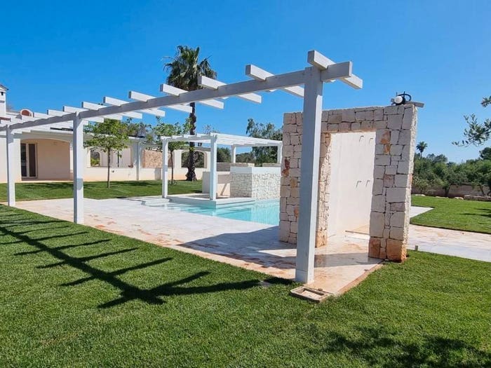 Casa con 6 locali in vendita in Contrada Colombo, Carovigno