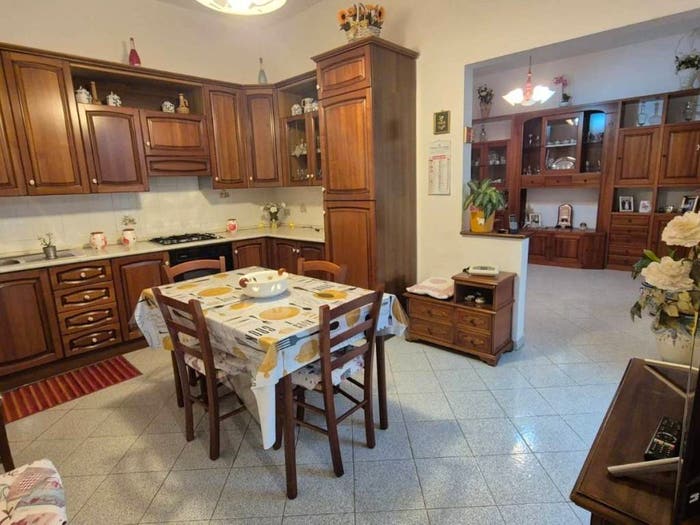 Appartamento quadrilocale in vendita in Centro, Piombino