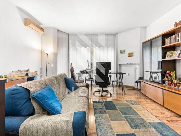 Appartamento trilocale in vendita in Via San Galdino, Cenisio, Milano