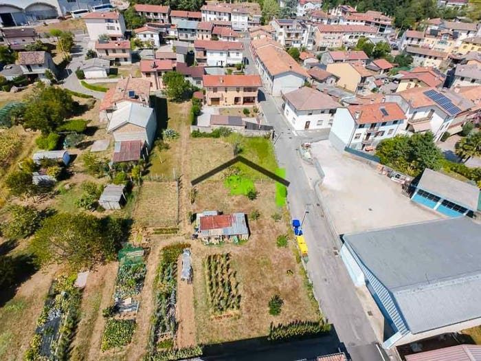 Casa con 6 locali in vendita in Via Ursinins Grande, Buia, Buja