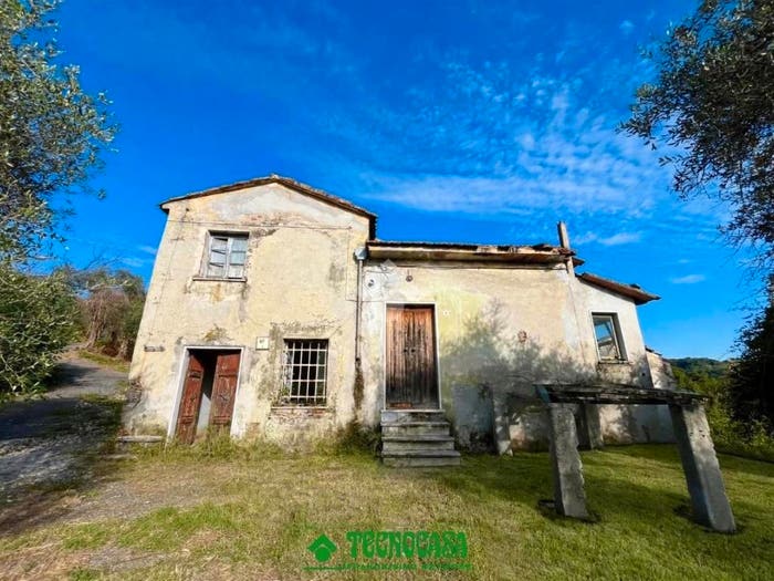 Casa con 5 locali in vendita in Via celso, Fosdinovo
