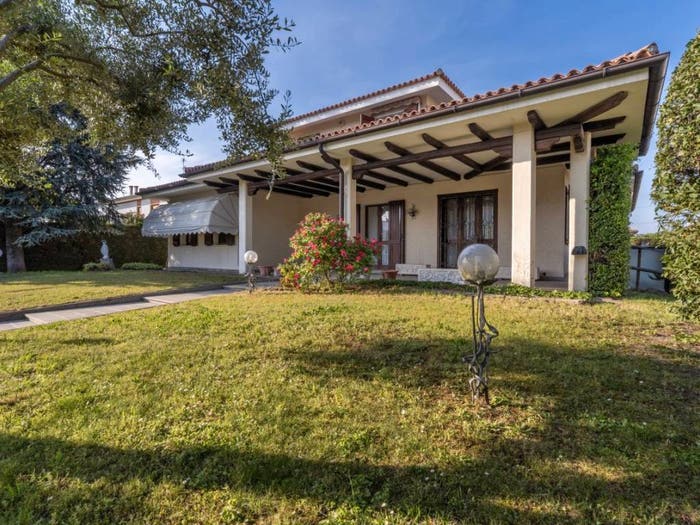 Casa con 6 locali in vendita in Via Sottoprà, Centro, Solesino