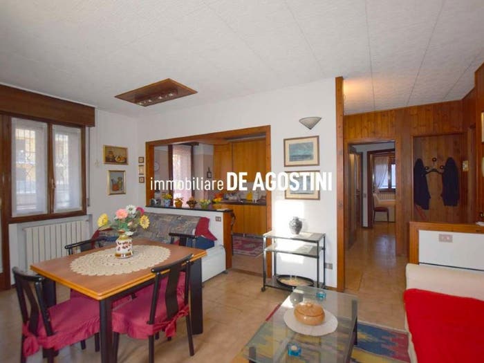 Appartamento trilocale in vendita in via Carso, Centro, Arona