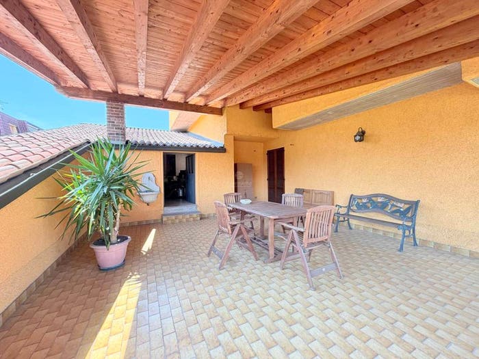 Casa con 6 locali in vendita in Via Don Gaudenzio Martinazzoli, Capriolo