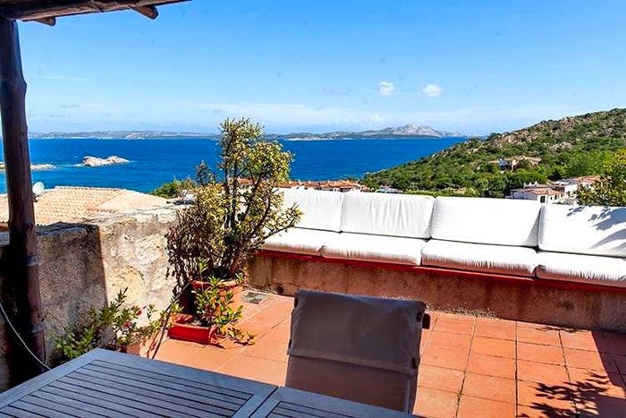 Appartamento con 6 locali in vendita in Baja Sardinia, Arzachena