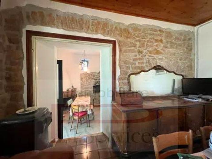 Casa quadrilocale in vendita in Contrada San Angelo Monte No Number, Castro dei Volsci
