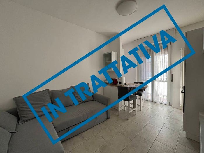 Appartamento bilocale in vendita in Via Novembre, Gorgonzola