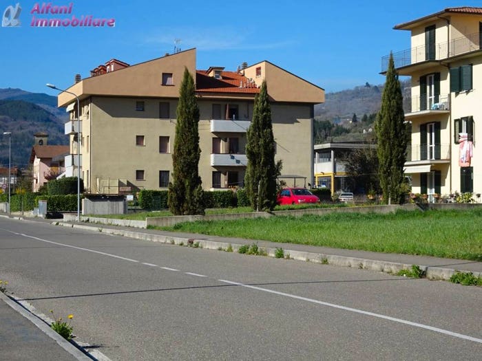 Appartamento con 6 locali in vendita in Strada, Castel San Niccolò