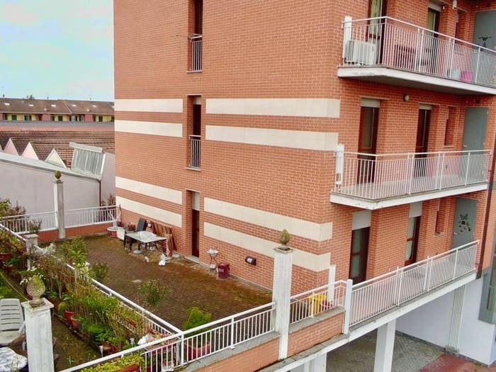 Appartamento con 5 locali in vendita in Via Umberto Giordano, Cristo, Alessandria