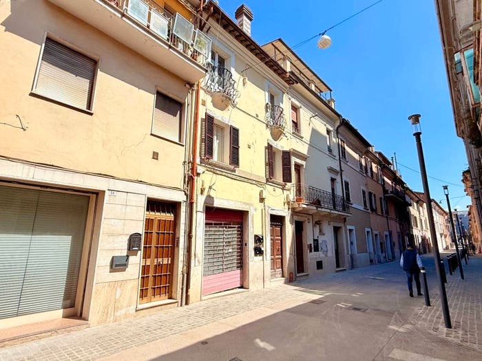 Appartamento bilocale in vendita in Via Terenzio Varrone, Rieti
