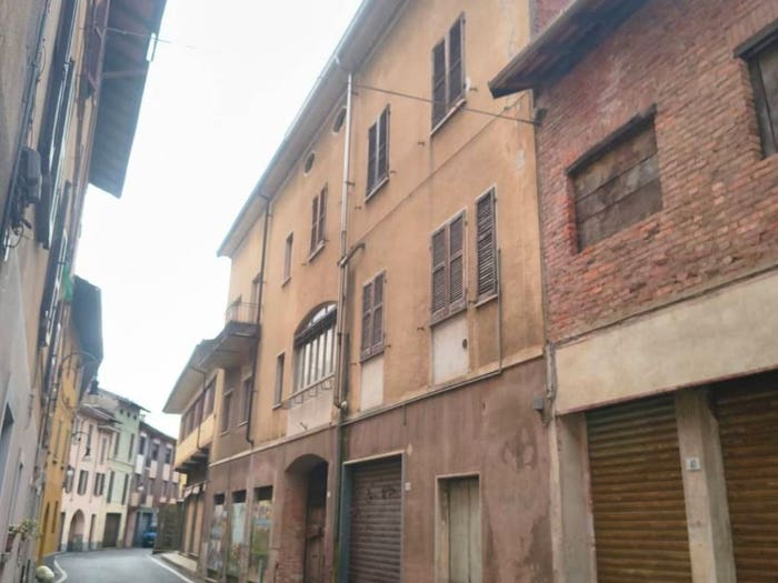 Appartamento trilocale in vendita in Via Vittorio Emanuele II, Maggiora