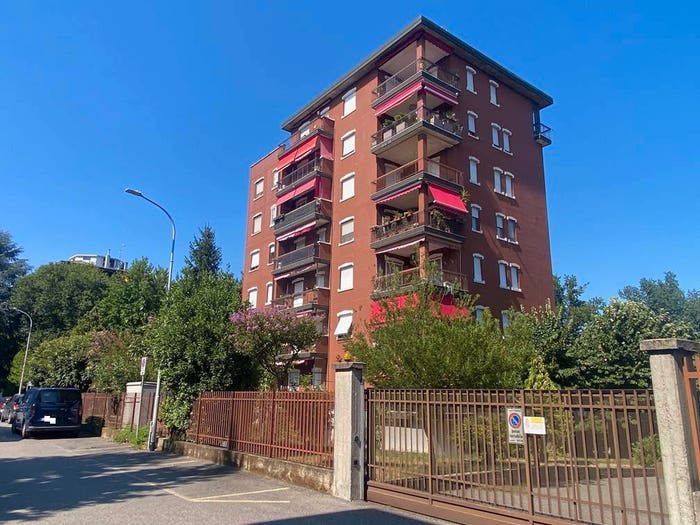 Appartamento trilocale in vendita in Via dei Mille, Centro, Cornaredo