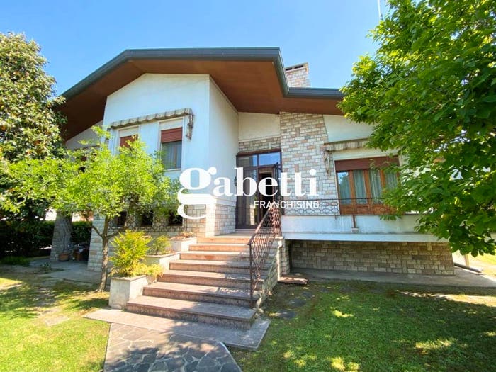 Casa in vendita in Via IV Novembre, Centro, Agna