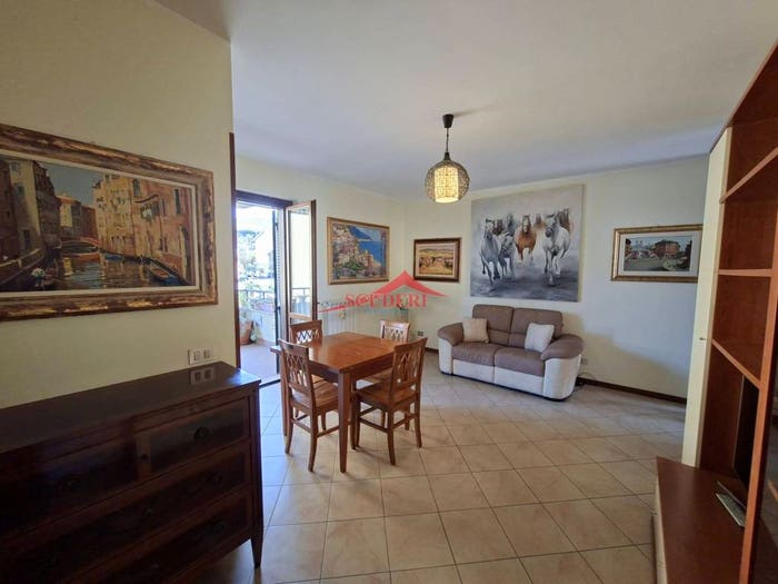 Appartamento trilocale in vendita in Via Giuseppe Rondini, Squarciarelli Casalaccio Pratone, Grottaferrata
