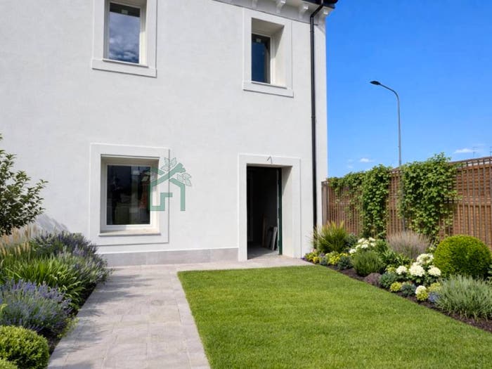 Casa con 5 locali in vendita in Viale della Stazione, Centro, Caldiero