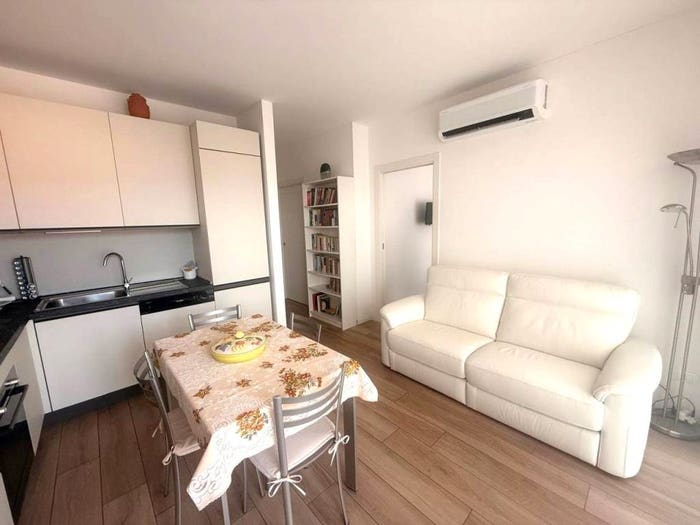 Appartamento trilocale in vendita in Via del Poggio, Marina Di Andora, Andora