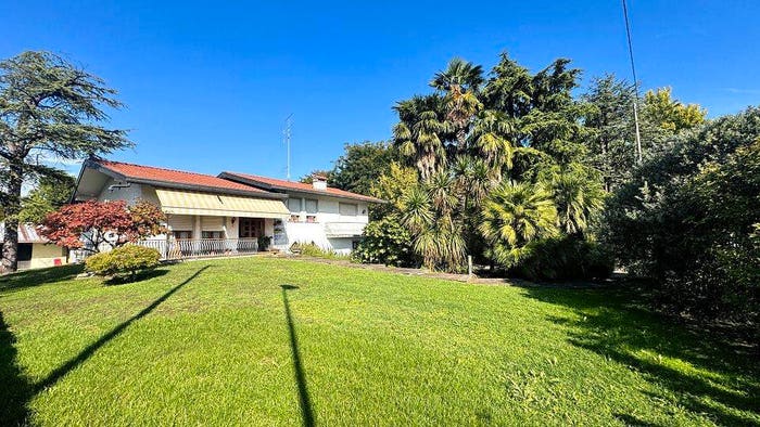 Casa con 6 locali in vendita in Gaiarine