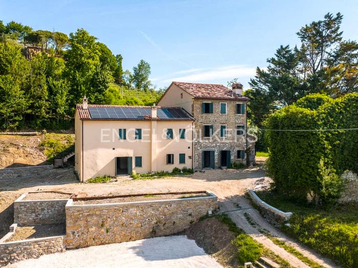 Casa con 6 locali in vendita in Località Collaldrà, Tarzo