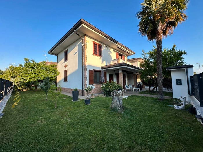 Casa con 5 locali in vendita in Via Walter Tobagi, Centro, Cerro al Lambro