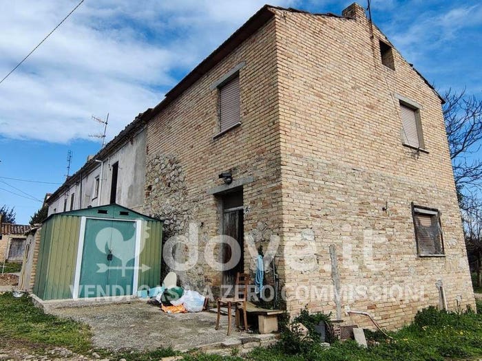 Casa bilocale in vendita in Contrada Colle Breccioli, Colle Breccioli, Scerni