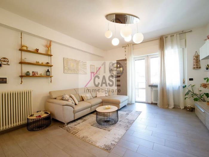 Appartamento quadrilocale in vendita in Via Case Nuove, Abbadia San Salvatore