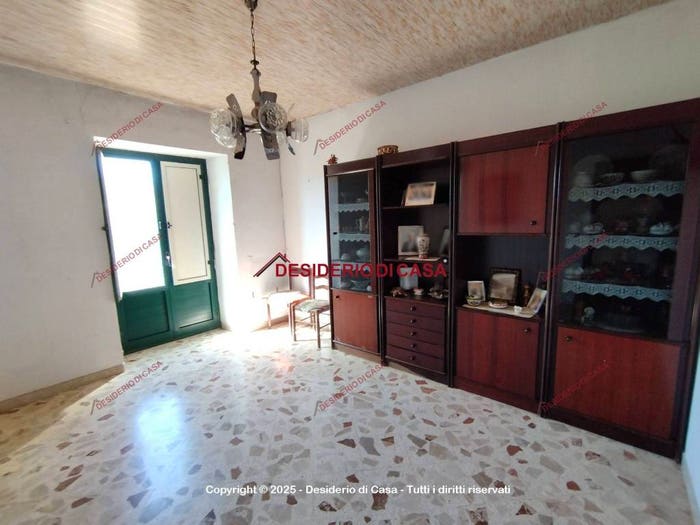 Casa trilocale in vendita in Via Messina, Fasanò Trinità Pianello, Petralia Soprana