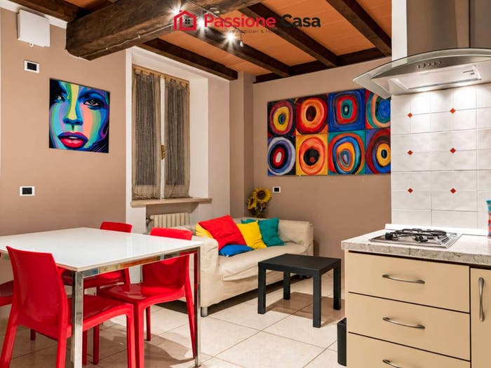 Casa con 6 locali in vendita in Borgo Carissimi, Centro Storico, Parma