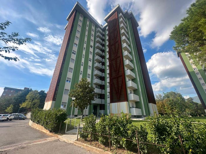 Appartamento quadrilocale in vendita in Via Casazza, Casazza, Brescia