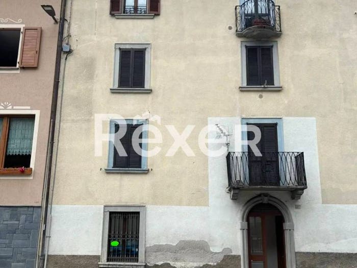 Appartamento bilocale in vendita in Via San Rocco, Centro, Branzi