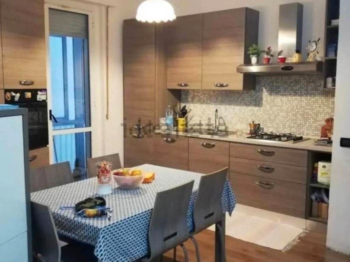 Appartamento quadrilocale in vendita in Via Angiolo Badaloni, Ospedale Stazione, Livorno
