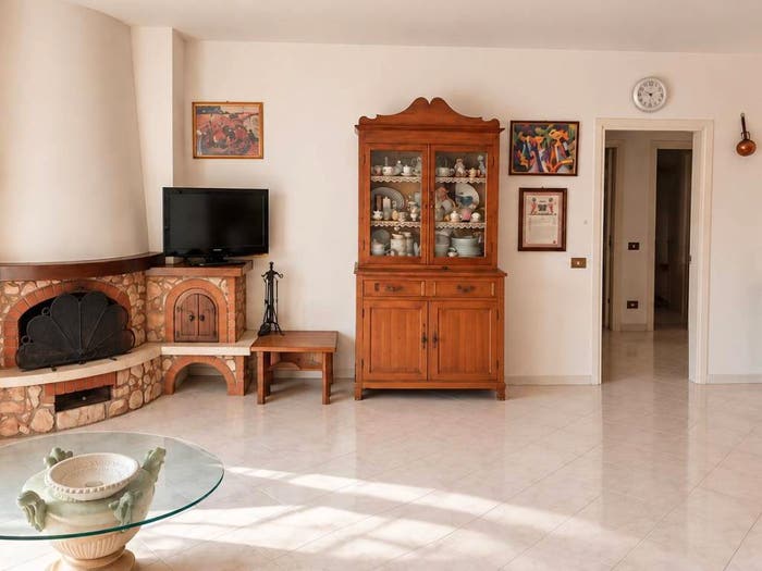 Appartamento con 6 locali in vendita in Via Barna, Centro, Asciano