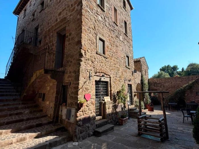 Appartamento bilocale in vendita in Via Belvedere, Bassano in Teverina