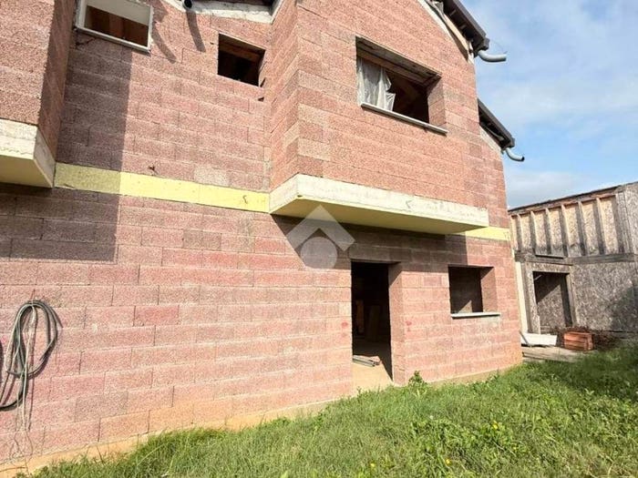 Casa bilocale in vendita in Via Ospedale, Centro, Montebelluna