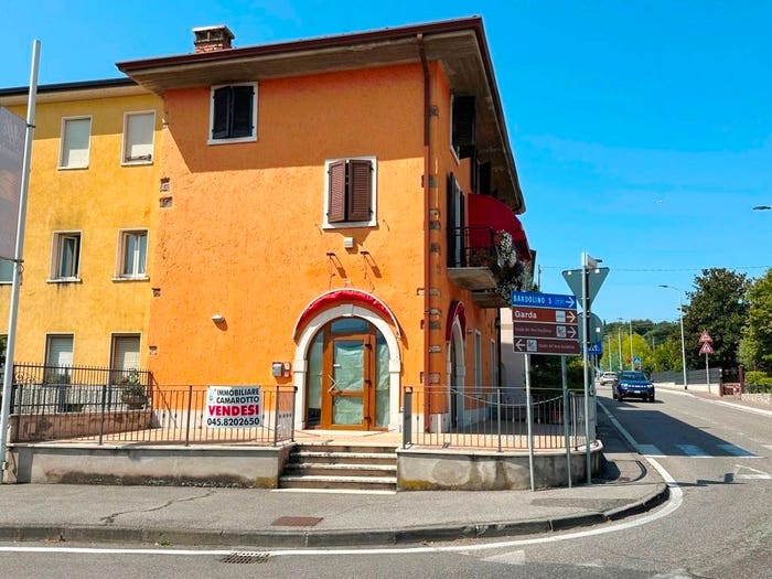 Appartamento con 5 locali in vendita in Via Adolfo Consolini, Albaré Stazione, Costermano sul Garda
