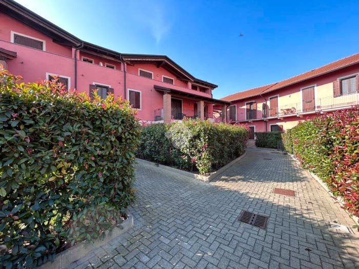 Appartamento bilocale in vendita in Corso Vittorio Emanuele II, Centro, Tronzano Vercellese
