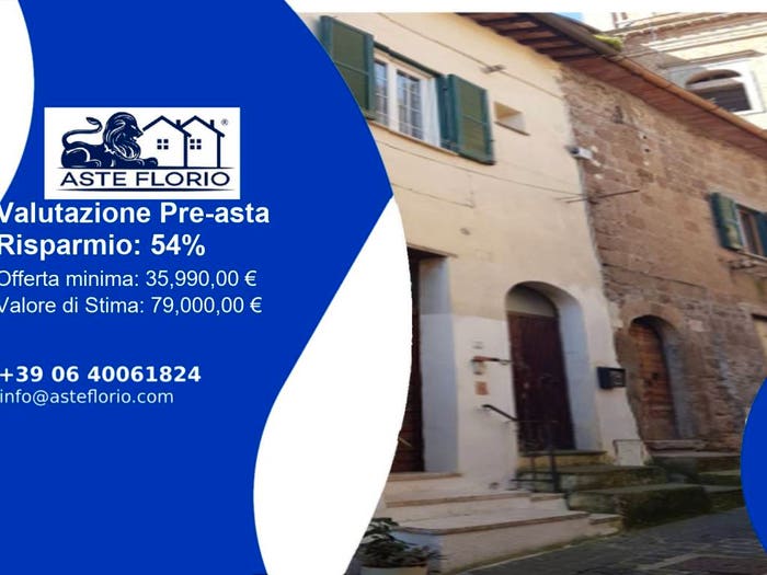 Appartamento quadrilocale in vendita in Via Castelvecchio, Centro, Capranica