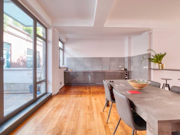 Appartamento quadrilocale in vendita in Via Morimondo, Barona, Milano