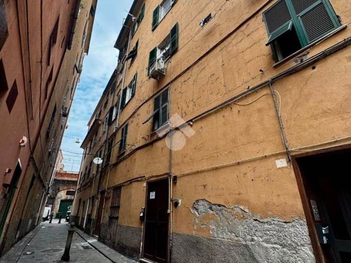 Appartamento bilocale in vendita in Vico Angelo Raffetto, Sampierdarena, Genova