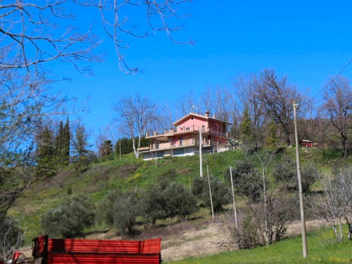 Casa con 5 locali in vendita in Case di Renzo, Tossicia