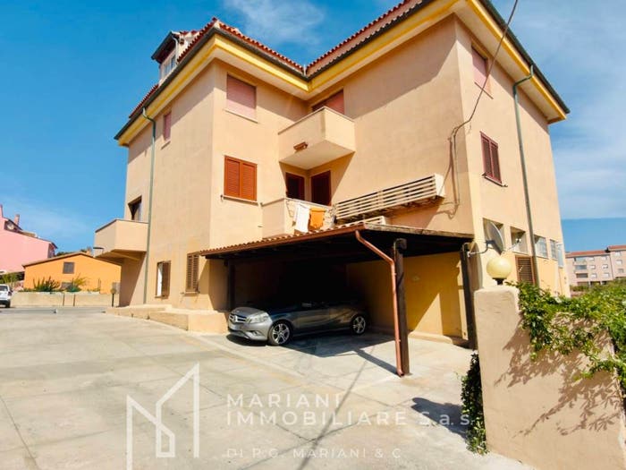 Appartamento bilocale in vendita in Via Indipendenza, La Maddalena