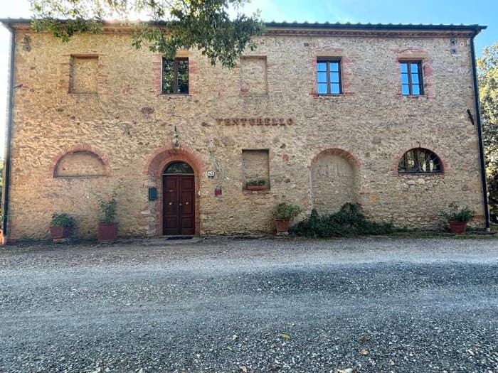 Casa con 6 locali in vendita in Pomarance, Centro