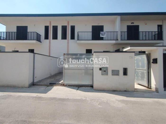 Casa con 5 locali in vendita in Via della Sapienza, Villa di Briano