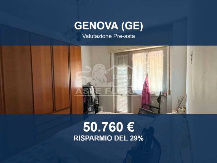 Appartamento trilocale in vendita in Via Napoli, Granarolo Oregina Lagaccio, Genova
