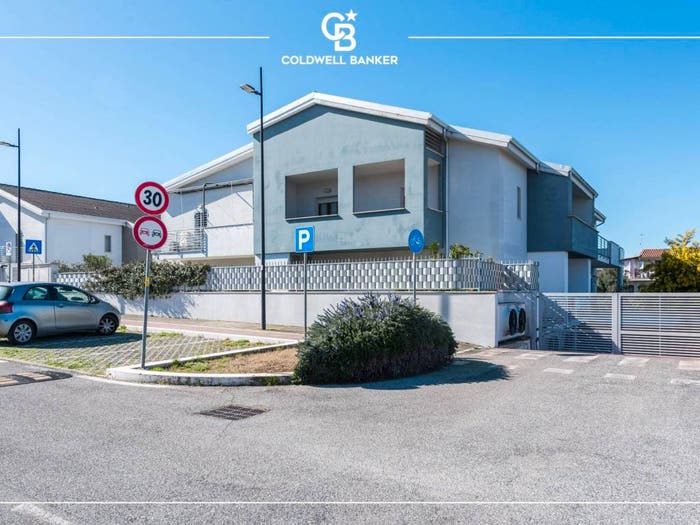 Appartamento trilocale in vendita in Via Palaverta, Frattocchie, Marino