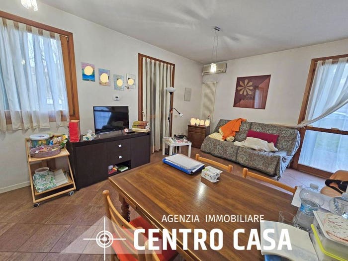 Casa con 6 locali in vendita in Centro, Conselice
